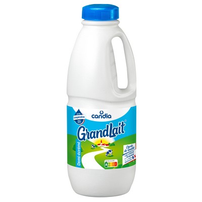 Semi-skimmed UHT Sterilized Milk - Grandlait - Candia - 1L Bottle