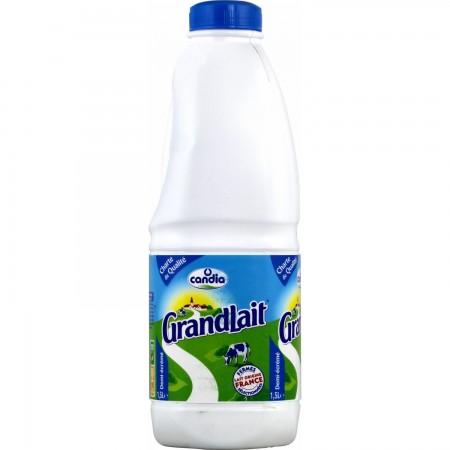 Lait demi-écrémé stérilisé U.H.T. - Grandlait - Candia - bouteille 1,5L